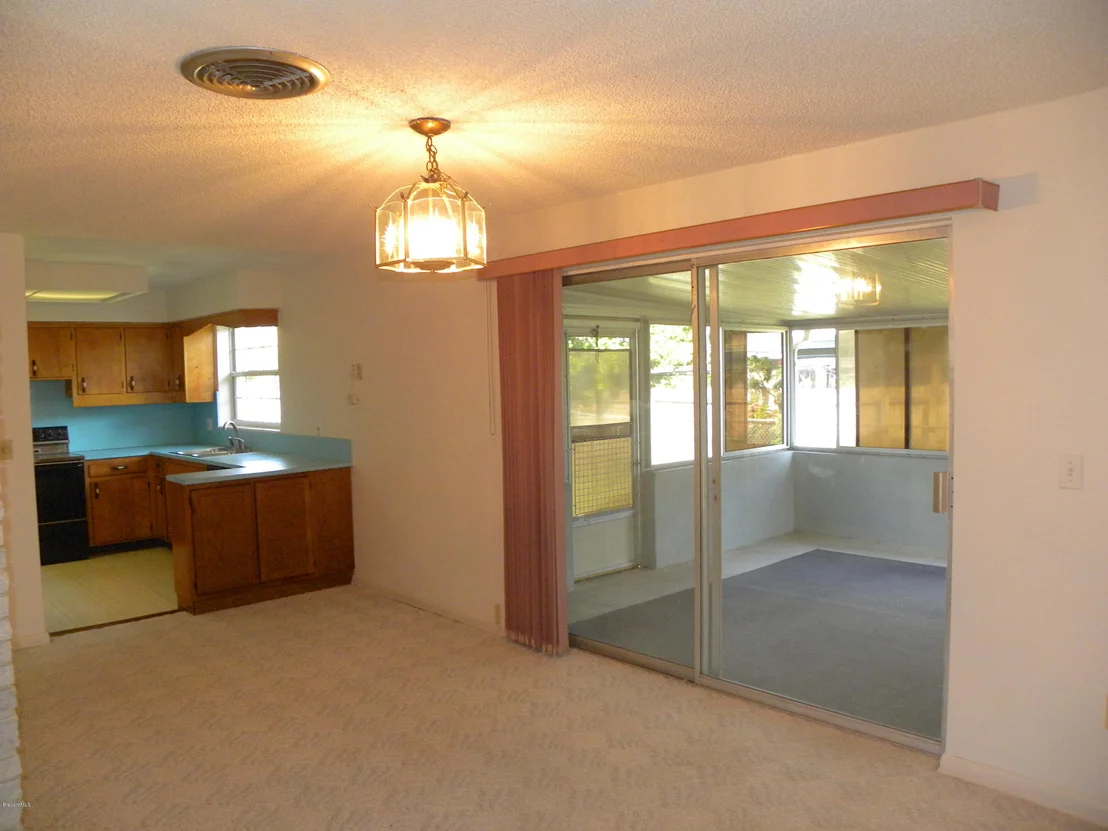 Photo of 370 Cinnamon Drive