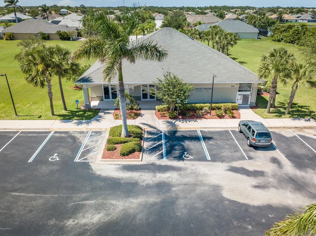Photo of 1977 Auburn Lakes Drive