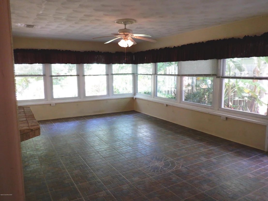 Photo of 5344 Crane Road