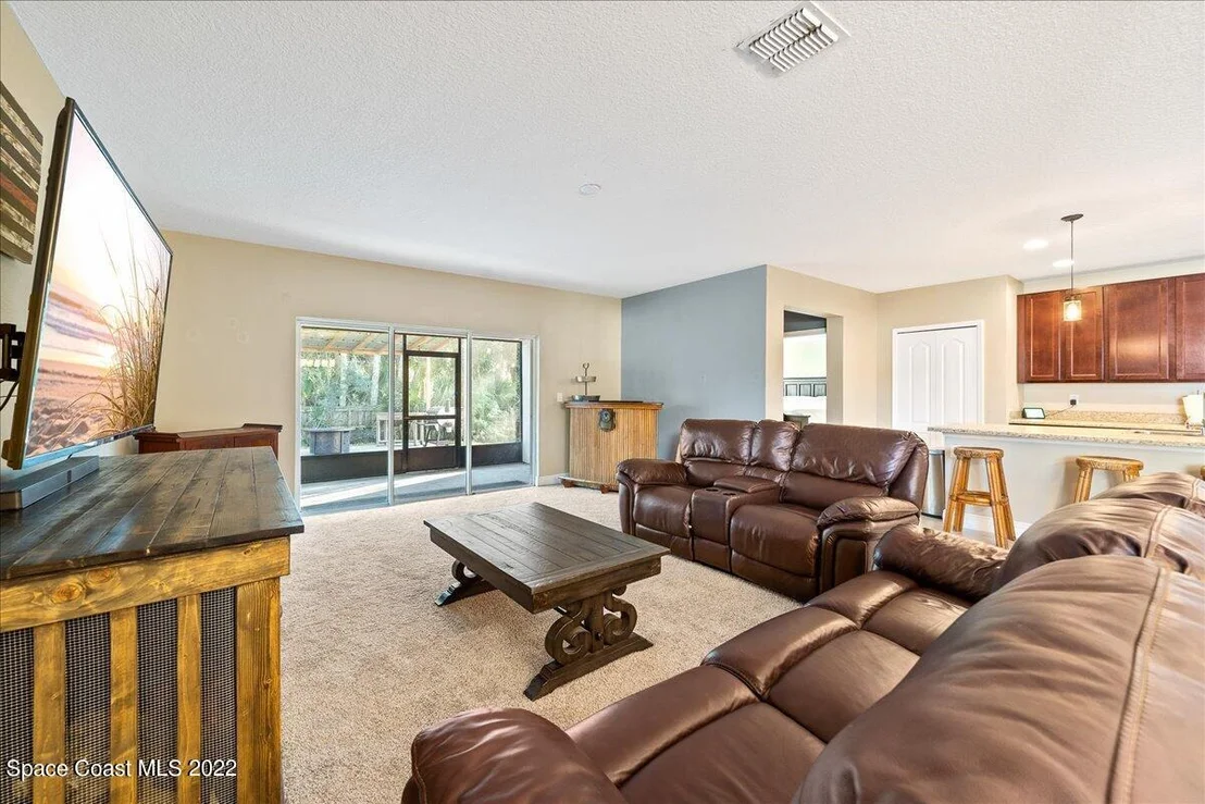 Photo of 6055 Adele Street