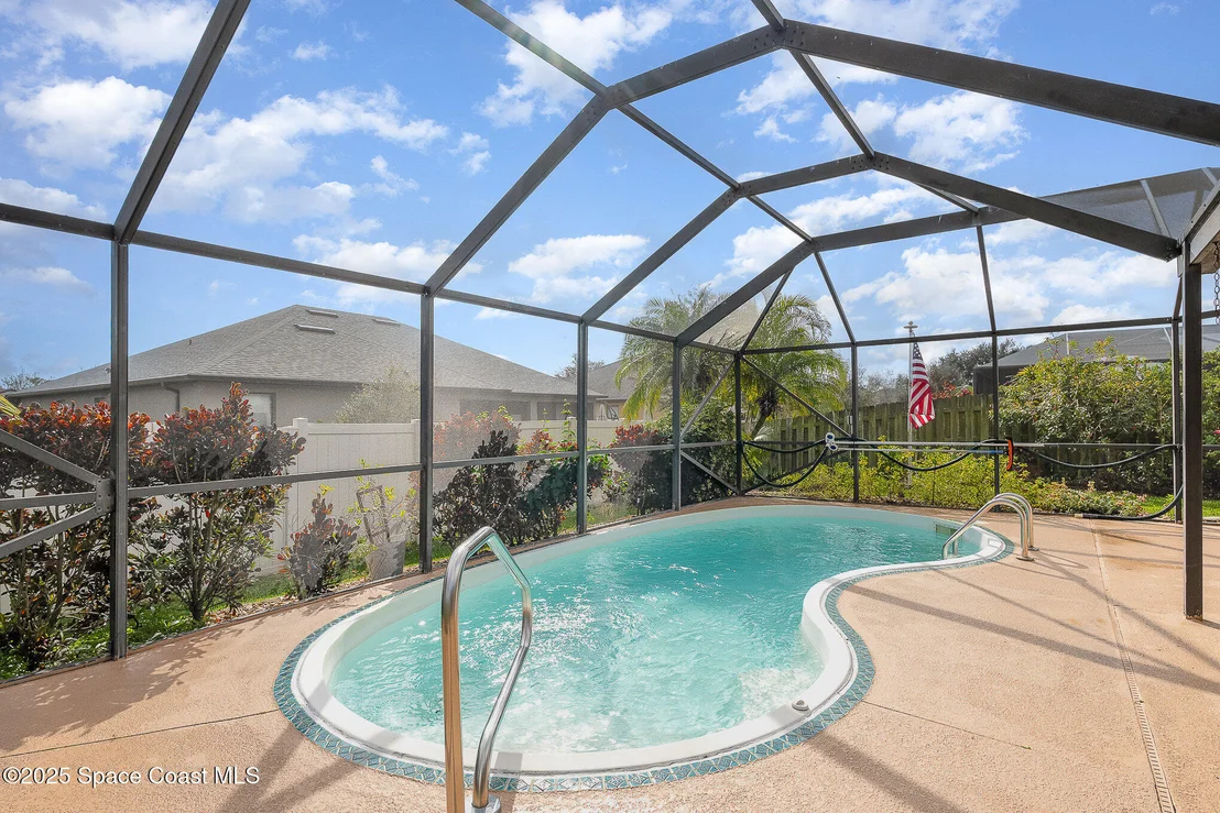 Photo of 273 Mcclain Drive