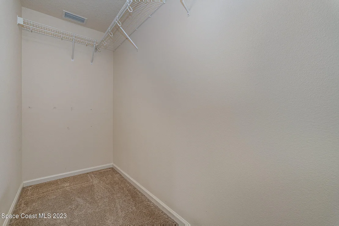 Photo of 6465 Beard Avenue