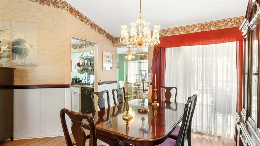 Photo of 5565 Brandon Street