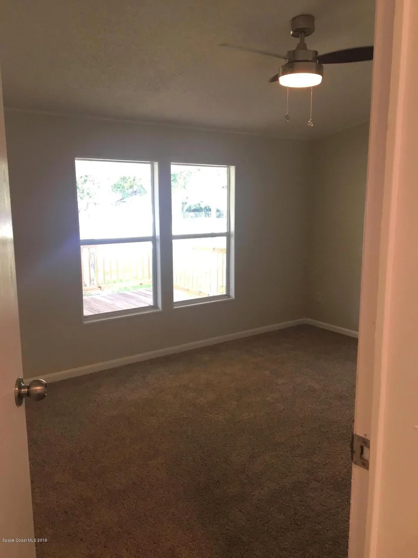 Photo of 3425 Turnbull Road