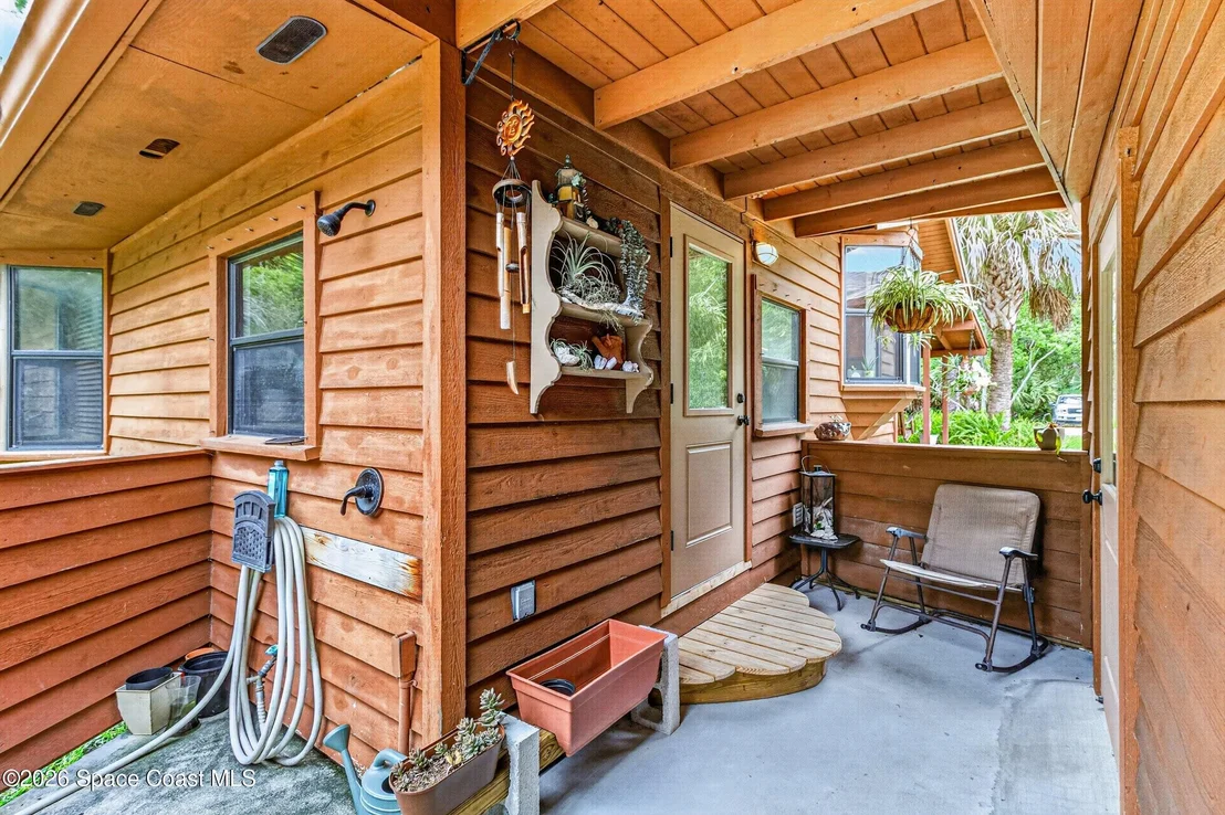 Photo of 2165 Feast Road