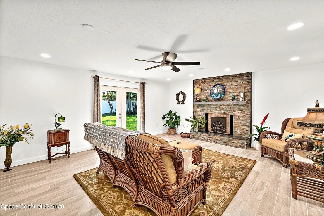 Photo of 3221 Nottingham Lane