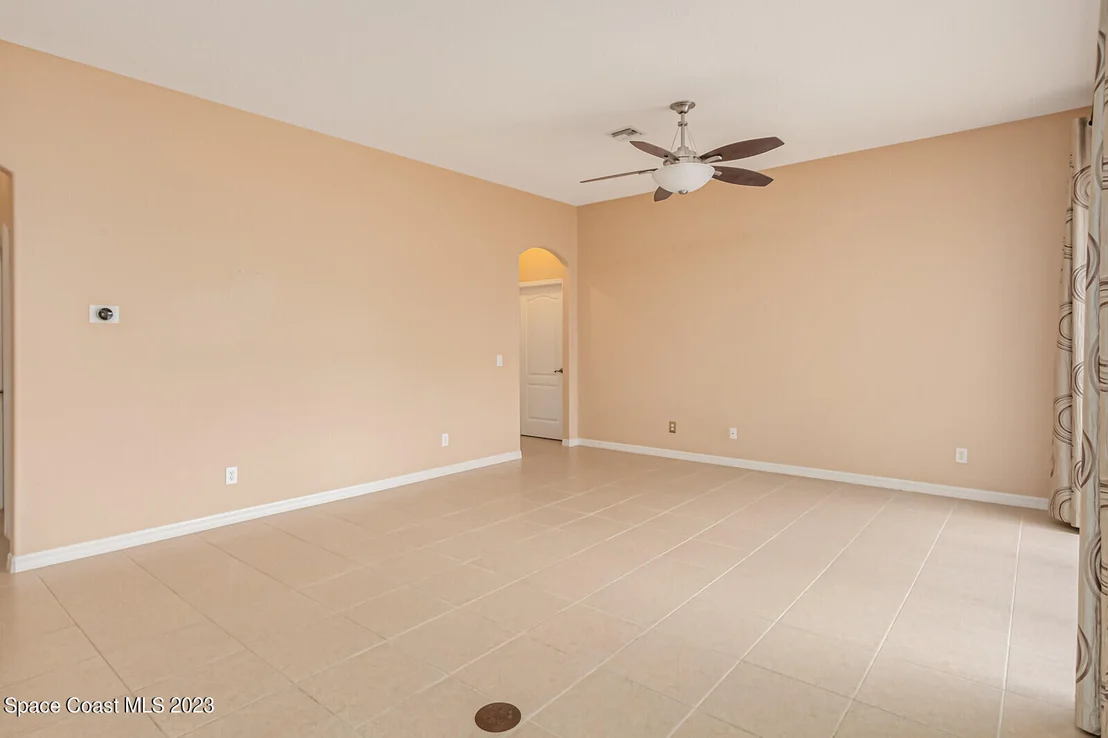 Photo of 1390 Tamango Drive