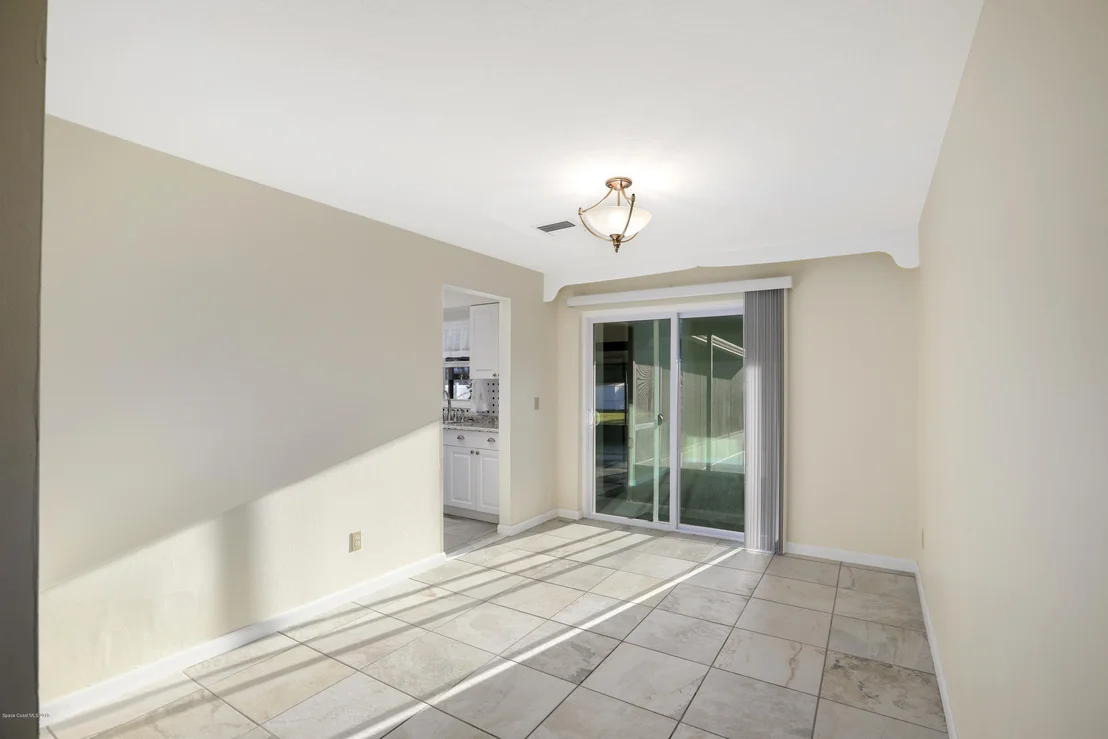 Photo of 2760 Lakehill Road