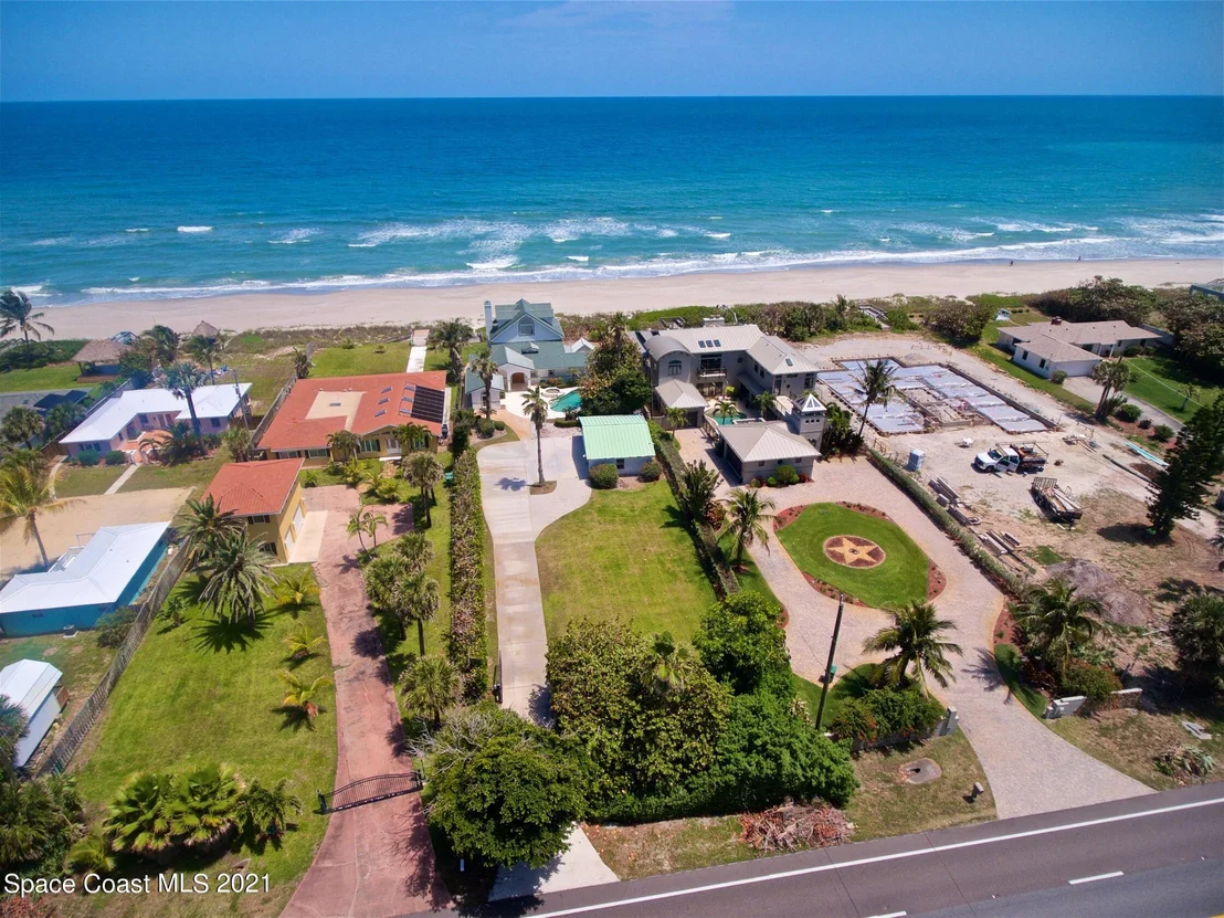 Photo of 2055 N Highway A1a