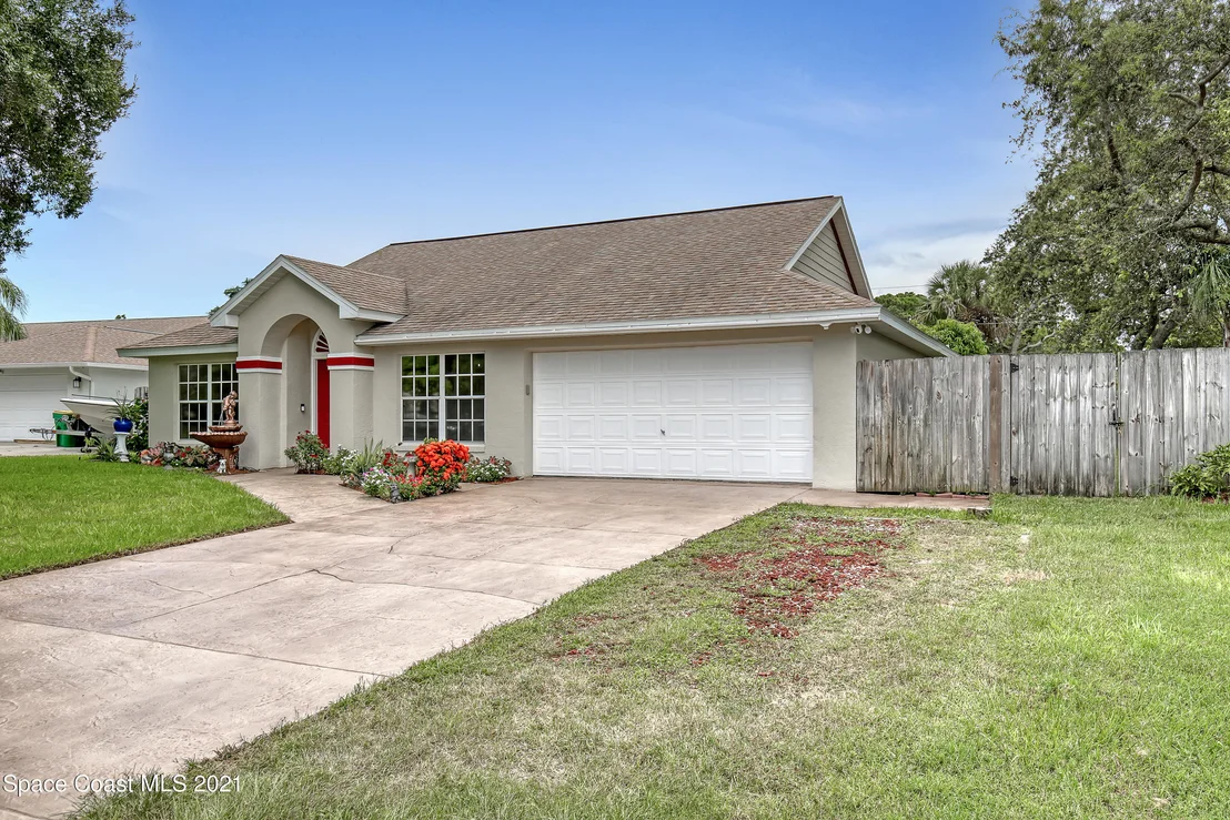 Photo of 6380 Manila Drive
