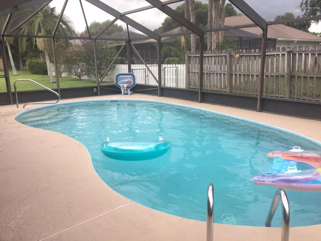 Photo of 2410 6th Street