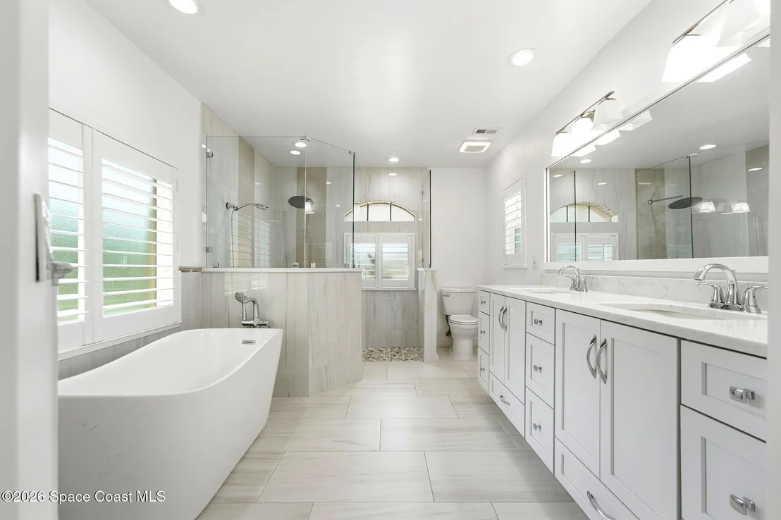 Photo of 241 Waterside Drive