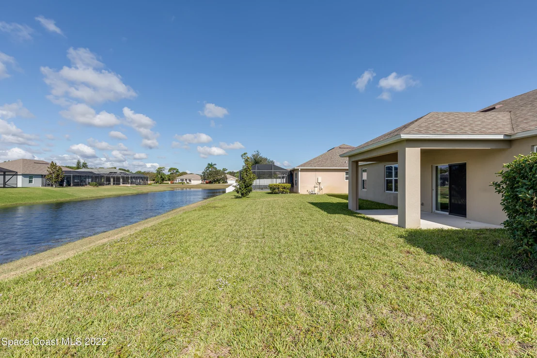 Photo of 1125 Morgan Circle NE