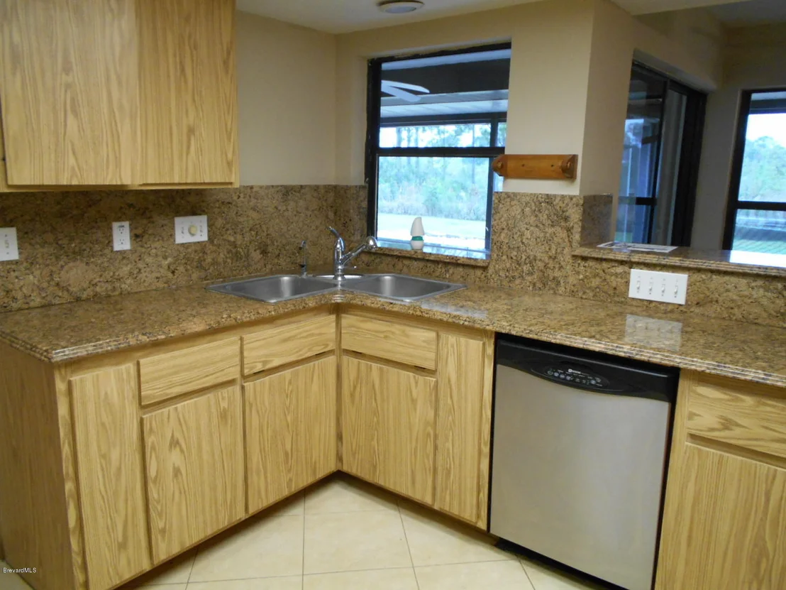 Photo of 700 Wintergreen Avenue
