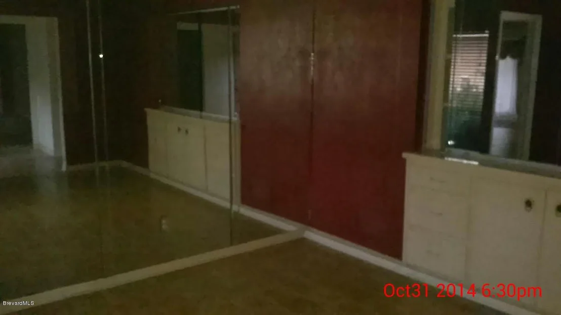 Photo of 335 Miami Avenue