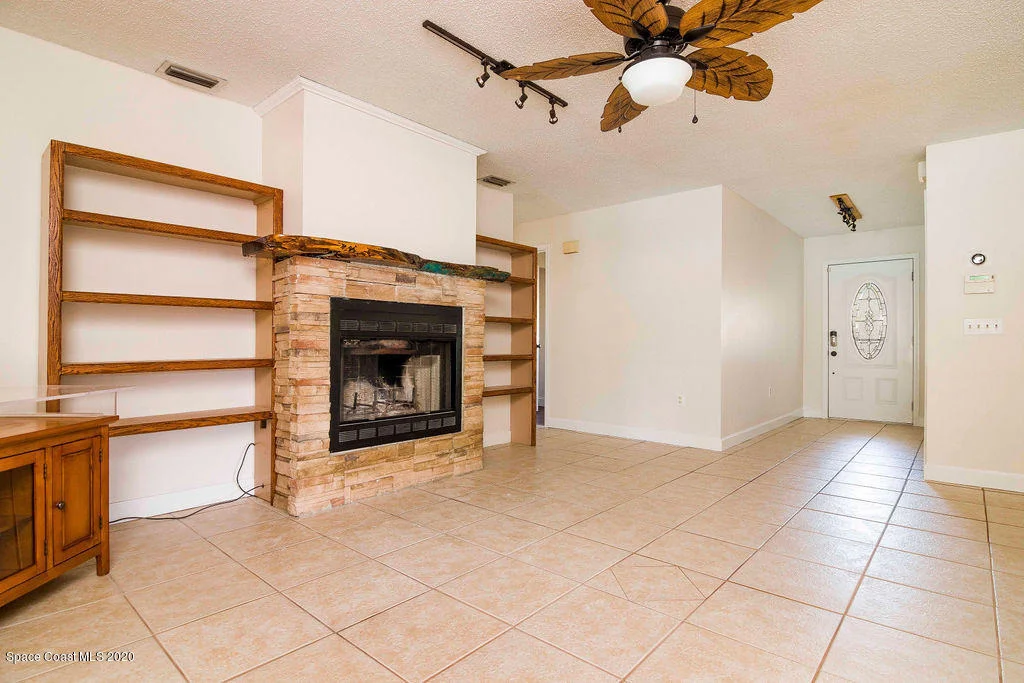 Photo of 4605 Robert Street