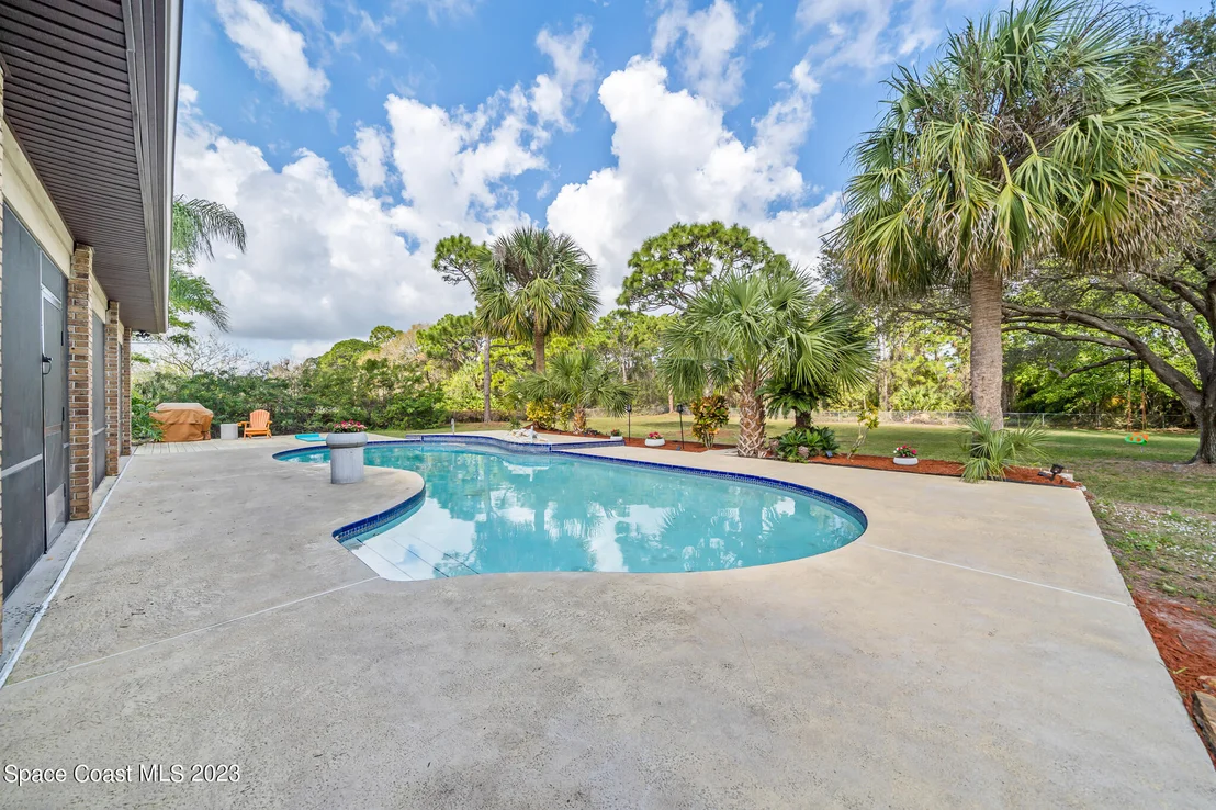 Photo of 2780 Pomello Road