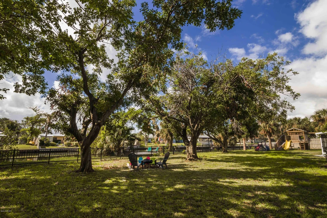 Photo of 1702 Bayshore Drive
