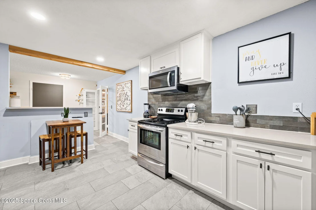 Photo of 6444 Pleasant Avenue