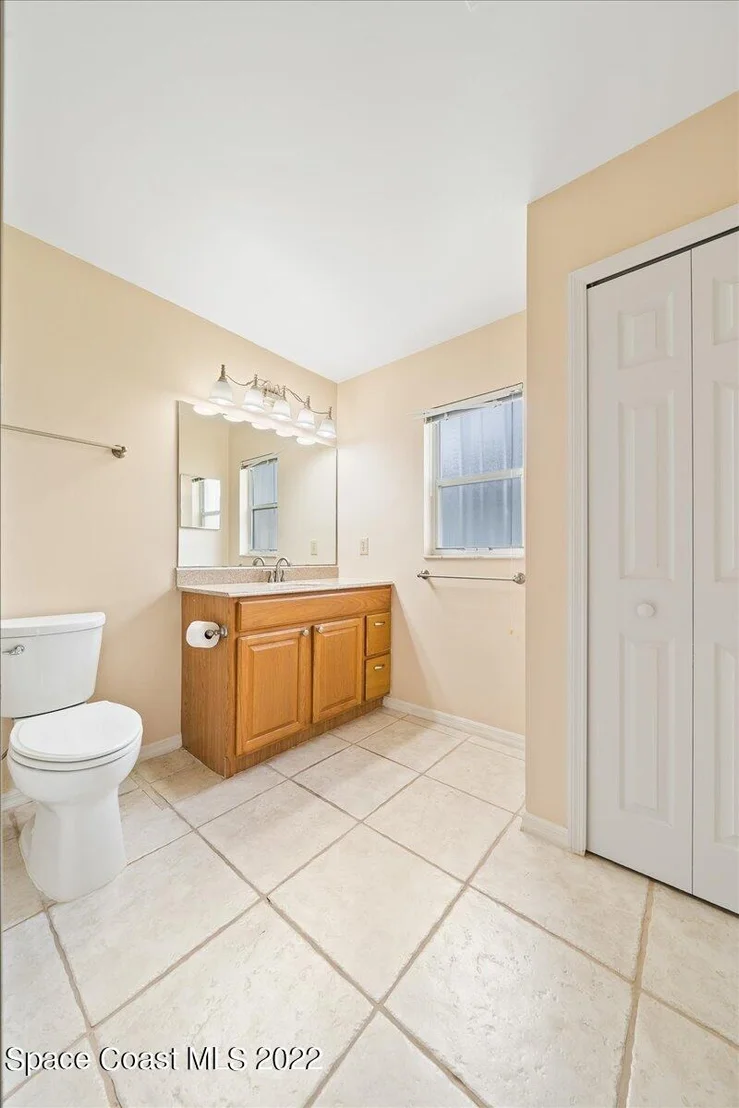 Photo of 958 Tamarind Circle