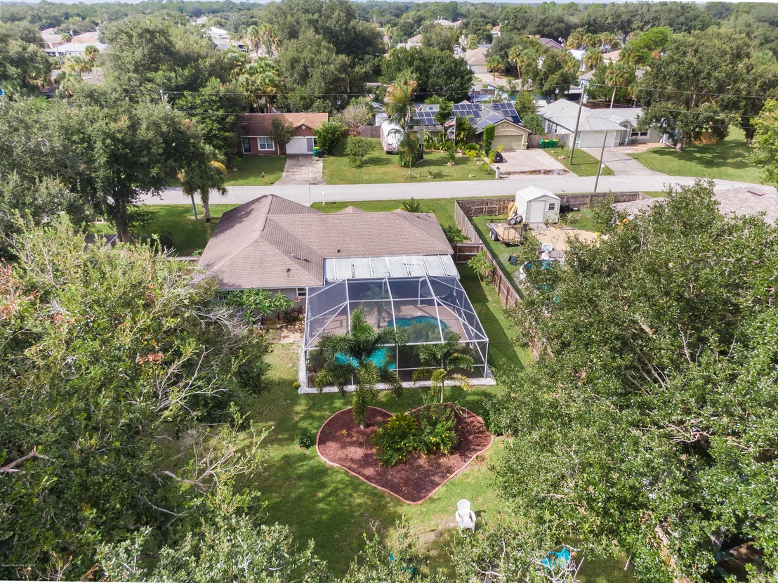 Photo of 6095 Adina Road