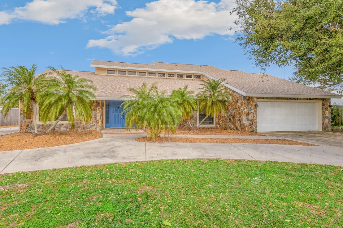 Photo of 292 Arrowhead Lane