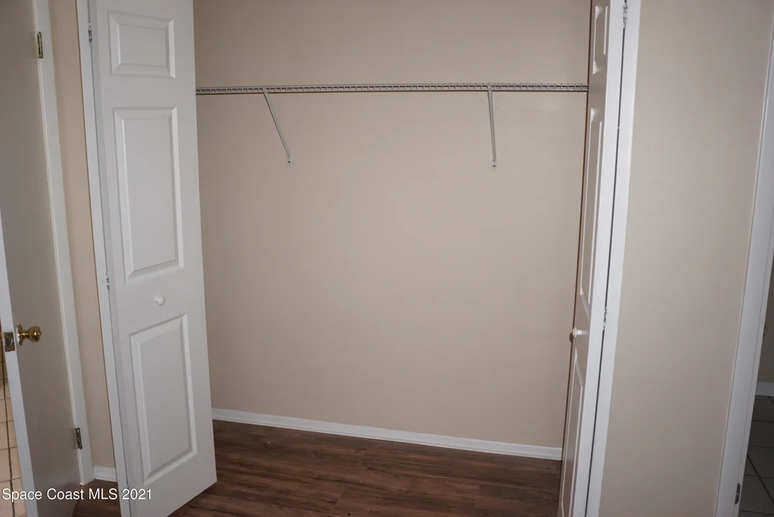 Photo of 1052 Bernice Road