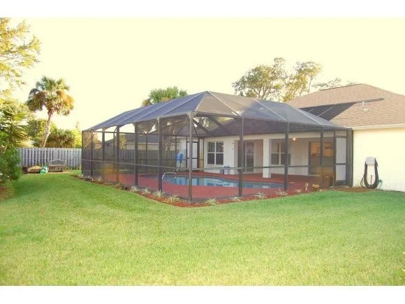 Photo of 860 Spring Oak