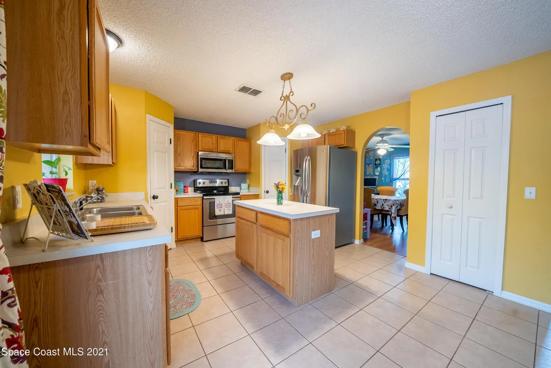 Photo of 4406 Four Lakes Drive
