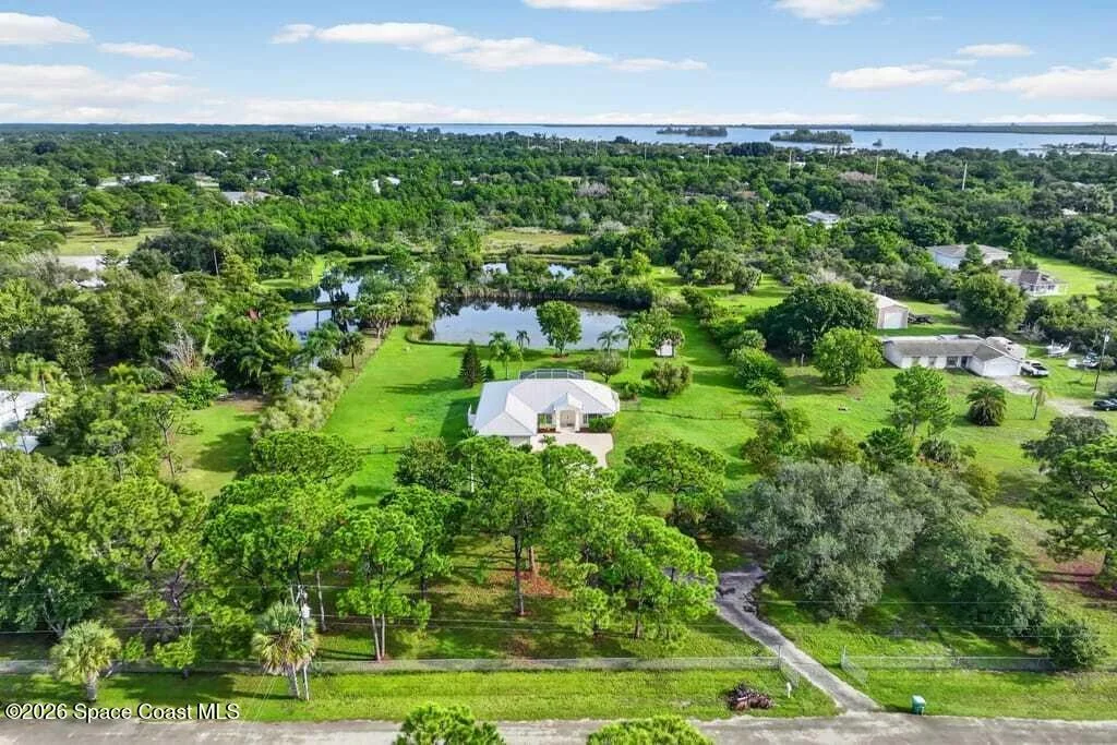 Photo of 4630 Sand Point Road
