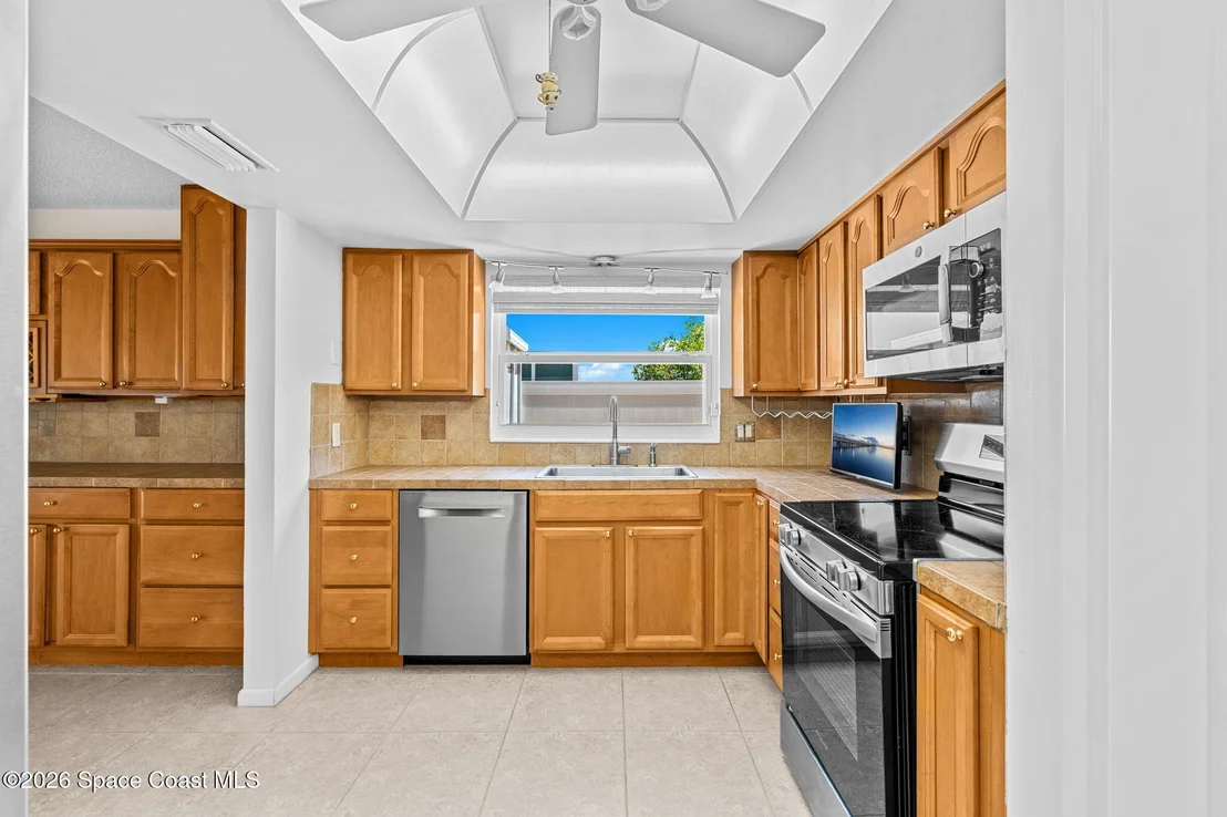 Photo of 27 Westview Lane