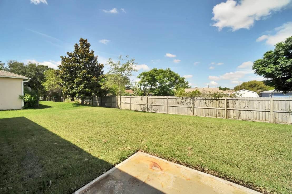 Photo of 1058 Morgan Circle NE