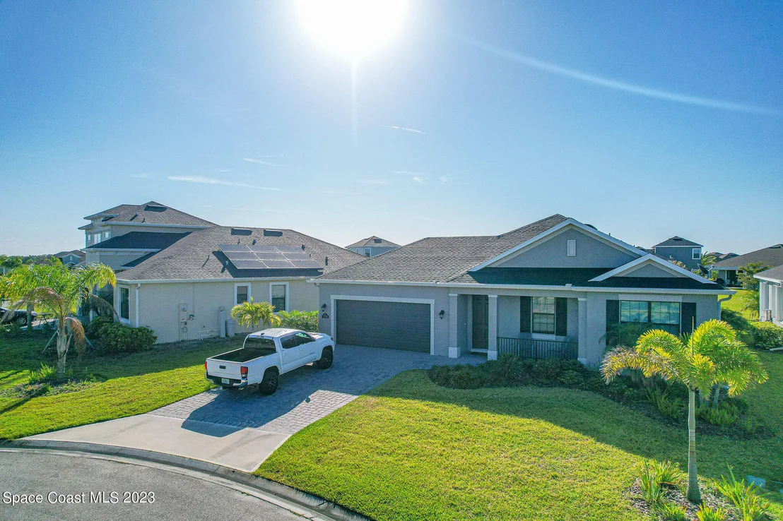 Photo of 7338 Bluemink Lane