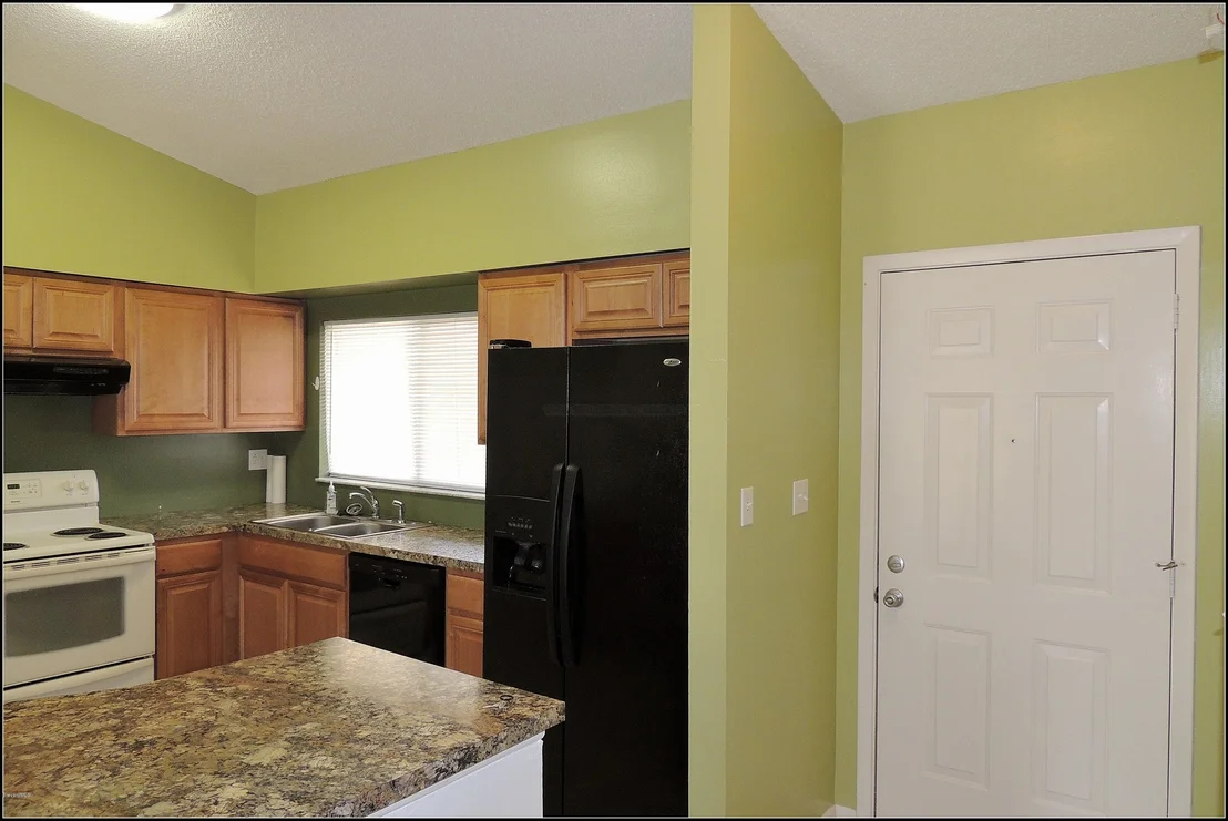 Photo of 6527 Pleasant Avenue
