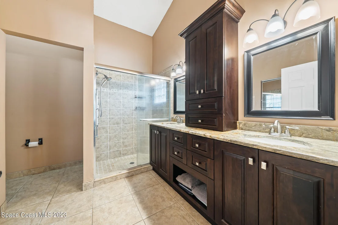 Photo of 917 Pine Baugh Street