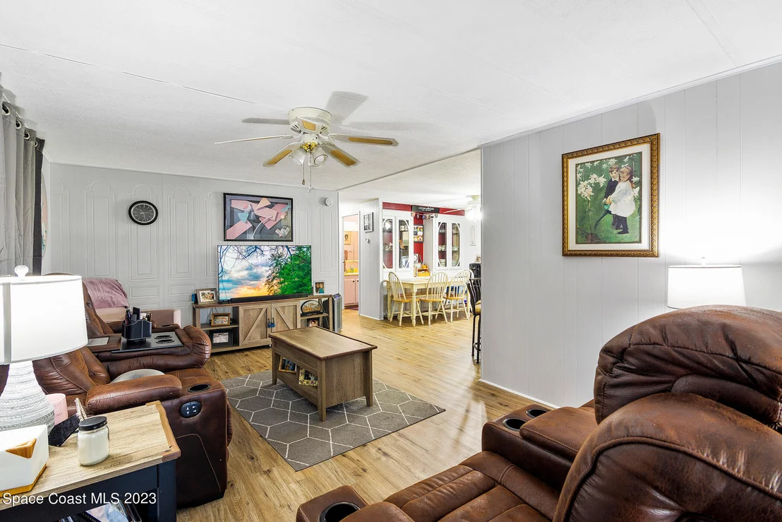 Photo of 521 Kimberly Circle