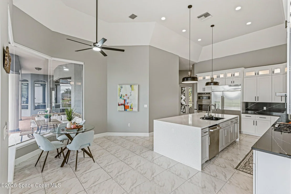 Photo of 699 Palmer Way