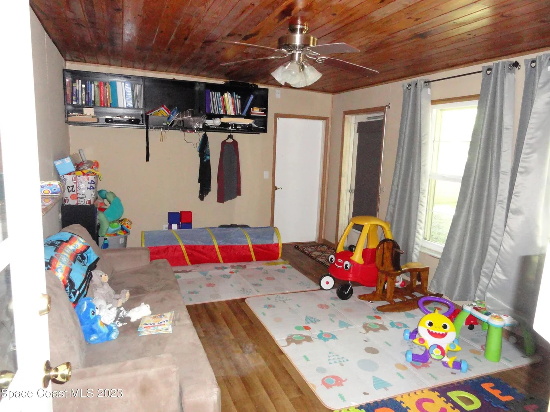 Photo of 1116 Condado Drive