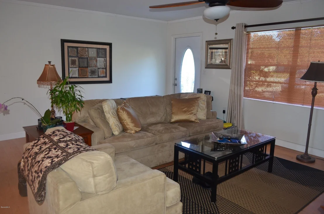 Photo of 5035 Falcon Boulevard