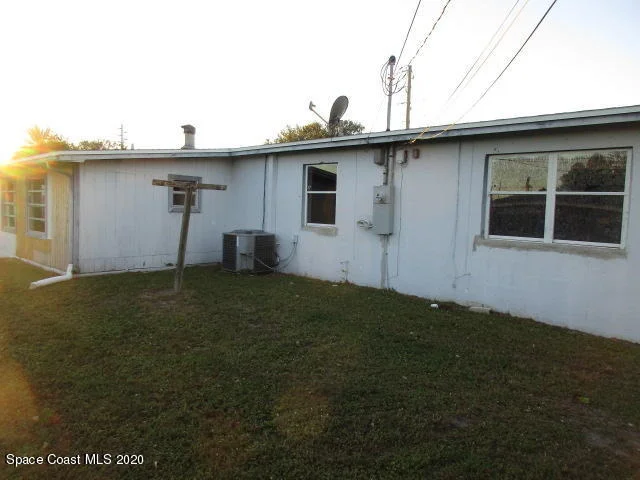Photo of 2346 Port Malabar Boulevard NE