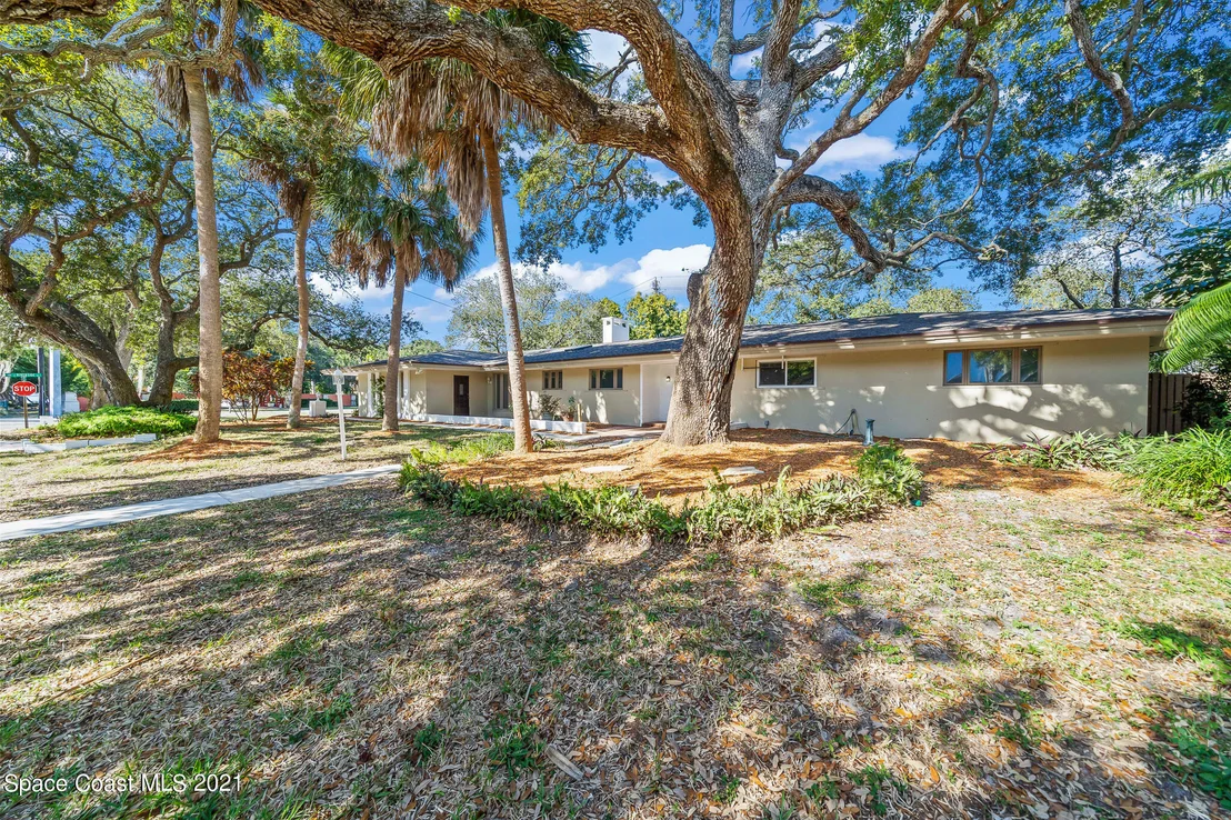 Photo of 580 Watson Drive