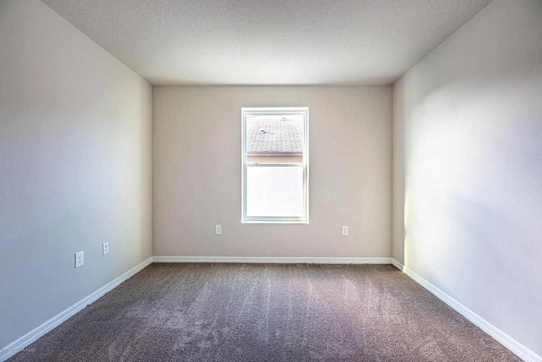 Photo of 475 Dryden Circle