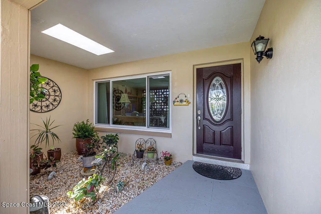 Photo of 466 Sandpiper Drive