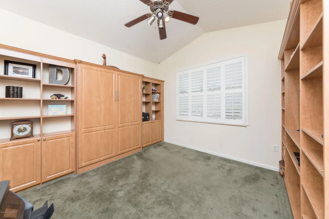 Photo of 800 Glen Abbey Way Way