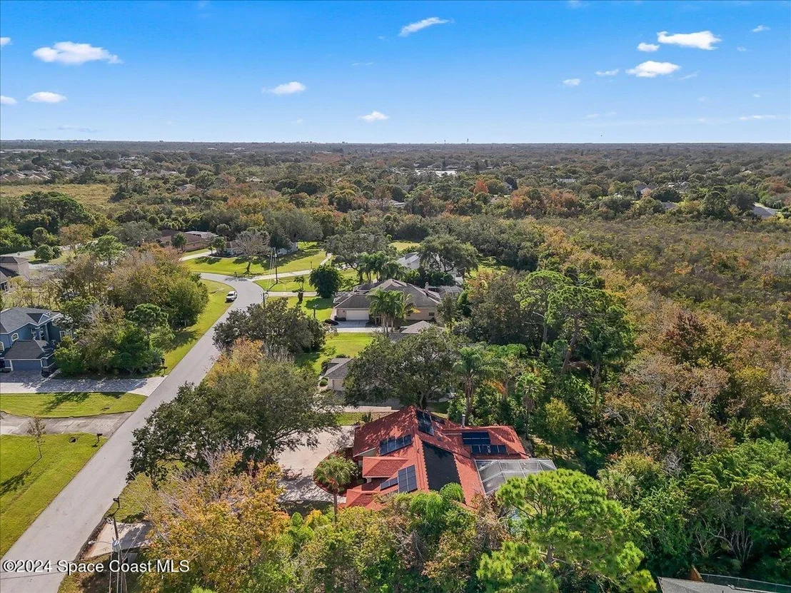Photo of 4360 Canard Road
