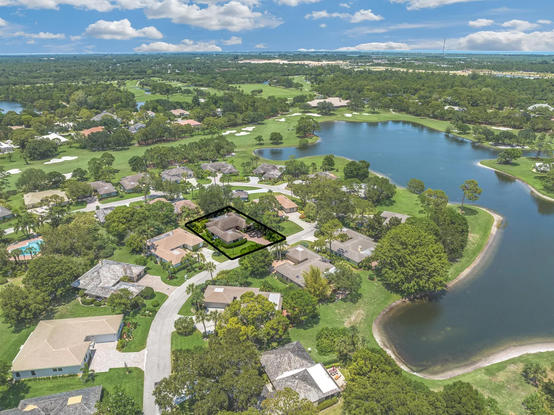 Photo of 128 Prestwick Circle