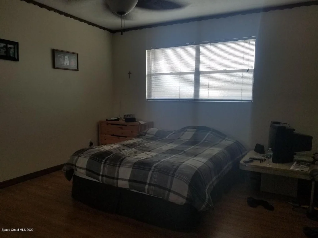 Photo of Unit 1225 at 305 Tangle Run Boulevard