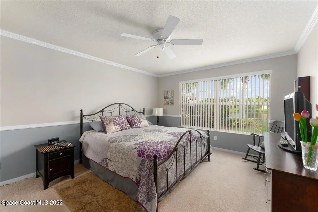 Photo of 3425 Hyperion Way SE