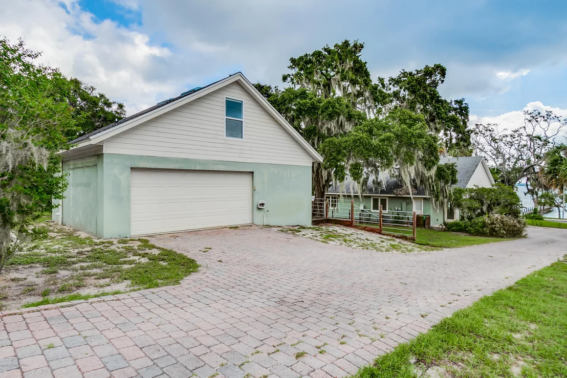 Photo of 3513 N Indian River Drive