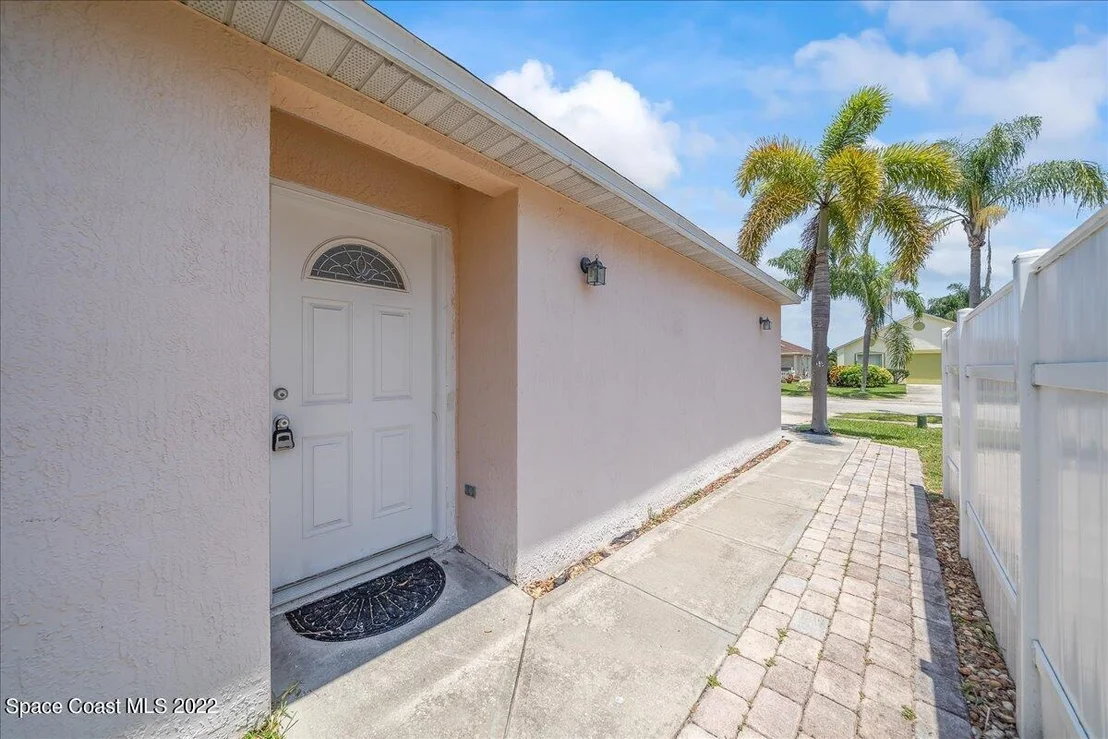 Photo of 2728 Maderia Circle